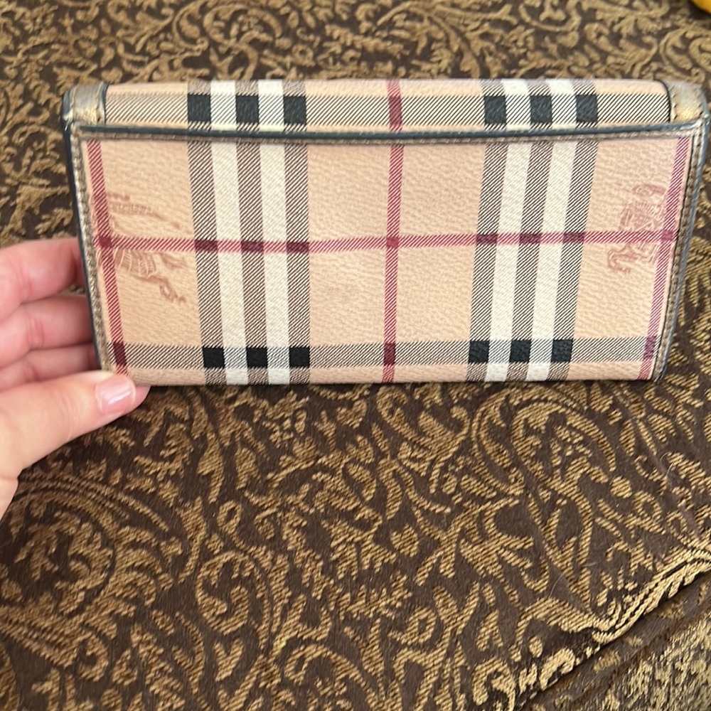 Burberry Authentic Haymarket - Picture 2 of 13